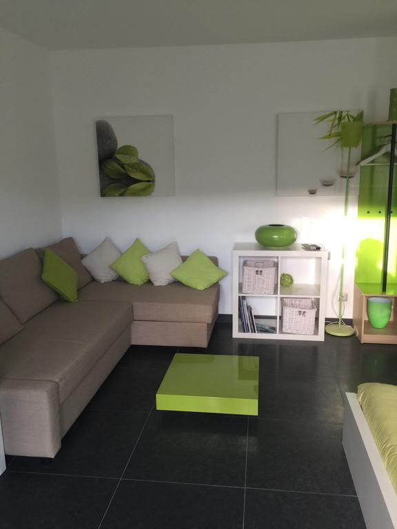 Villa Louancelie B&B กาวาแลร์-ซูร์-แมร์ ภายนอก รูปภาพ